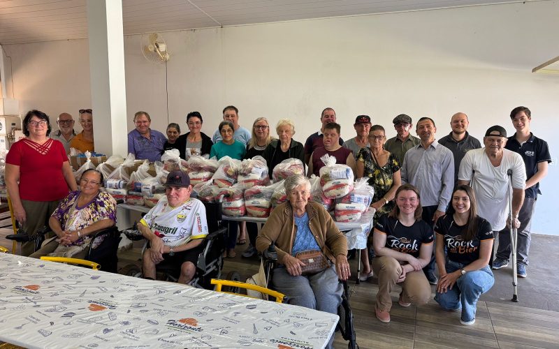 JCI Marechal Rondon doa 480 quilos de alimentos à Adefimar