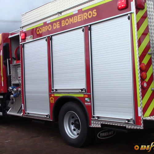 Após problema mecânico carreta tem princípio de incêndio na BR 163