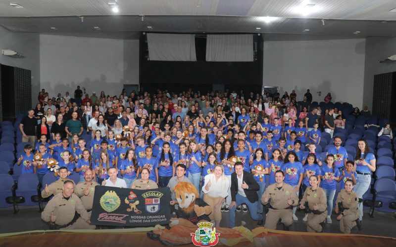 PROERD forma nova turma na Escola Municipal de Pato Bragado 