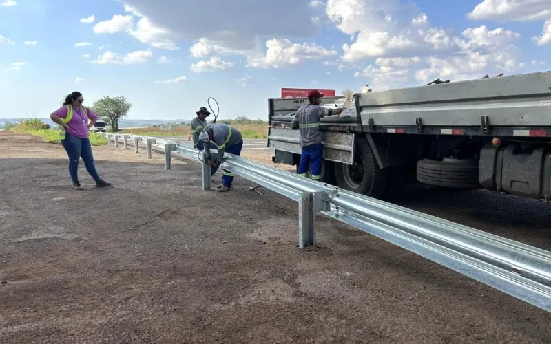 Fechamento de acesso em Mercedes preocupa a população