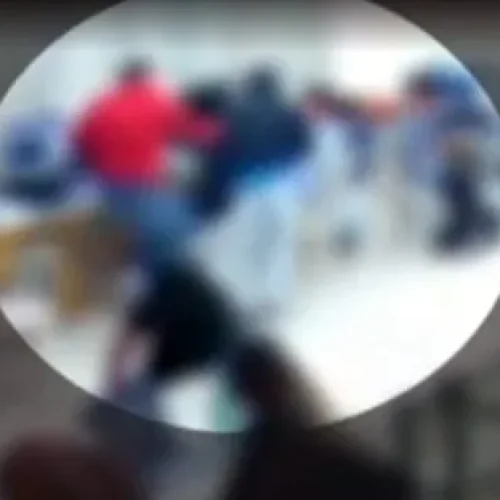 Professor e aluno trocam agressões em sala de aula no Paraná