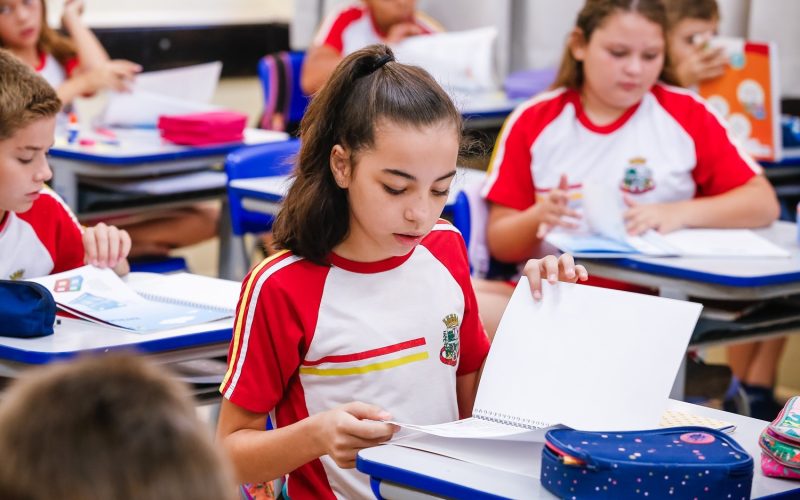 Secretaria de Educação divulga calendário de matrículas para 2026 em Mercedes