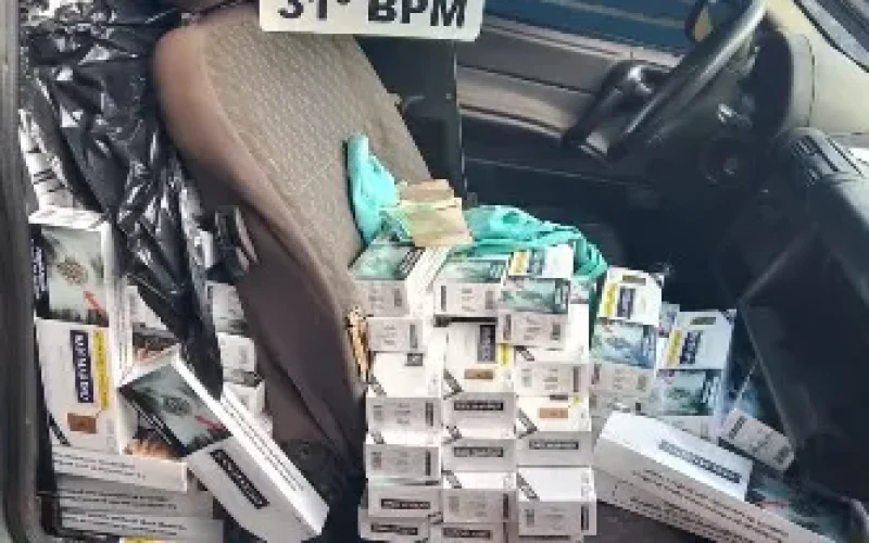 Carro conduzido por adolescente é apreendido com cigarros