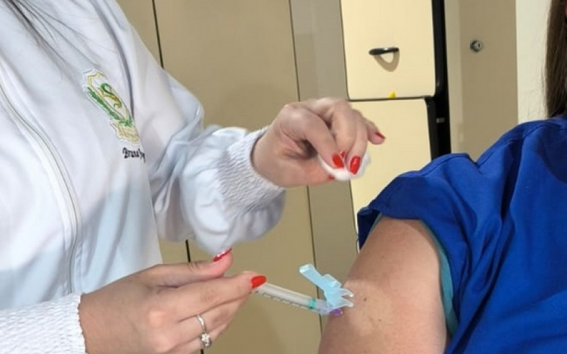 Saúde rondonense amplia estratégia de resgate vacinal contra o HPV em pessoas de 15 a 19 anos