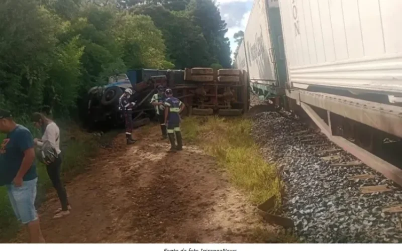 Rondonense morre em acidente envolvendo caminhão e trem