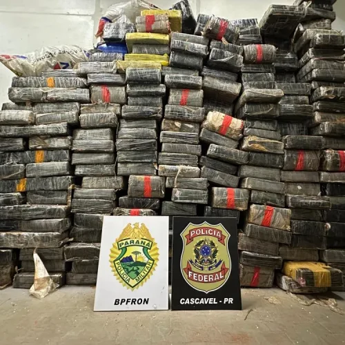 Operação policial apreende mais de 2 toneladas de maconha próximo a Toledo