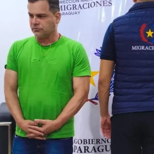 Ex-diretor da PRF rompe tornozeleira e foge para o Paraguai