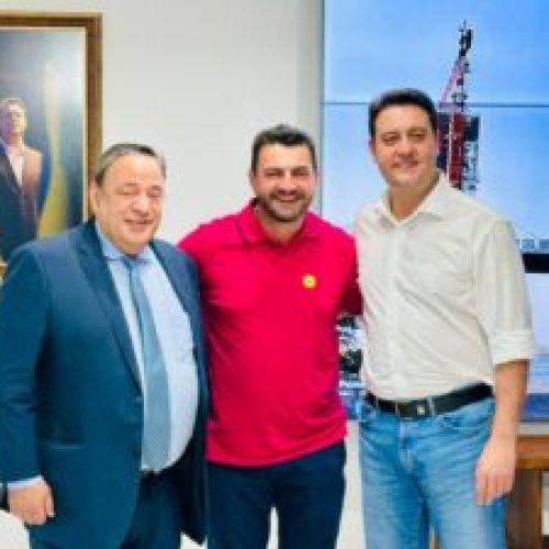 Prefeito Adriano Backes se reúne com o governador Ratinho Junior