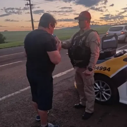 PRE atua 9 por embriaguez ao volante. Dois foram presos