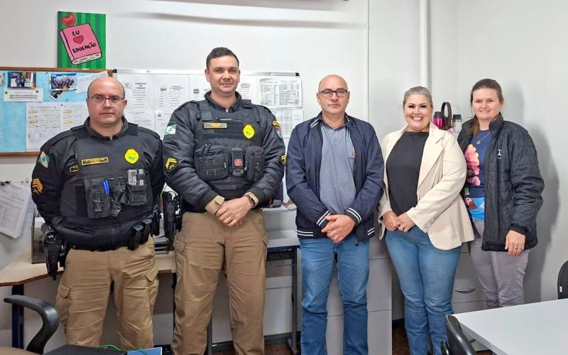 Quatro Pontes retoma o PROERD para alunos do 5º ano da Rede Municipal de Ensino