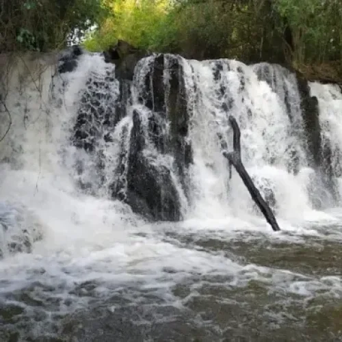 Jovem morre afogado em cachoeira no interior de Toledo