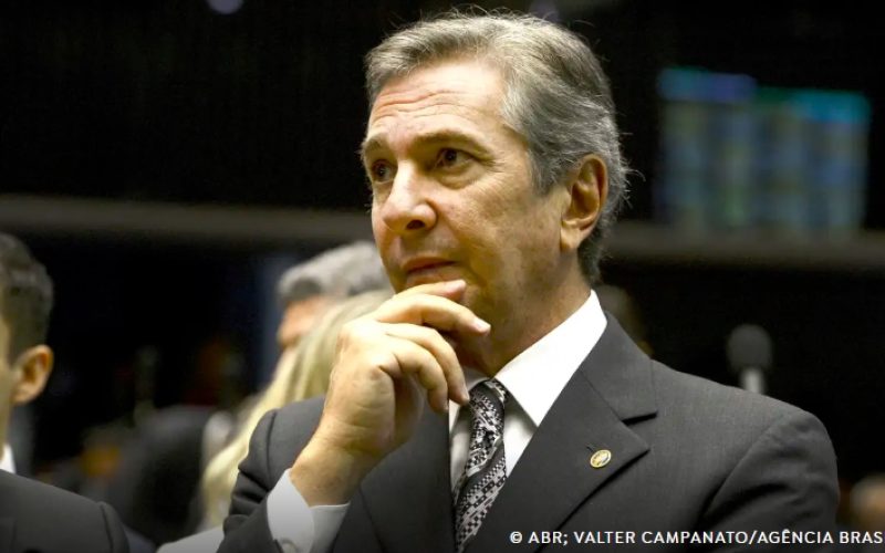 Ex-presidente Fernando Collor é preso em Maceió